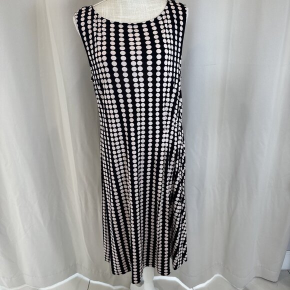 Tory Burch Black & White Polka Dot Sleeveless Midi Dress With Pleated Details si - Picture 1 of 13